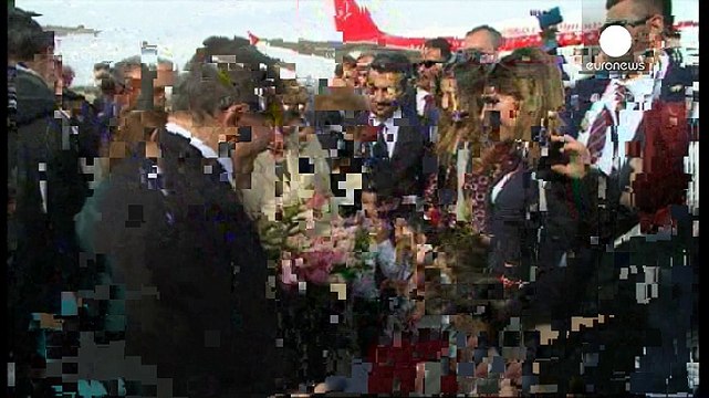 Turchia, Merkel visita un campo rifugiati in un clima di tensione tra Ankara e l'Ue