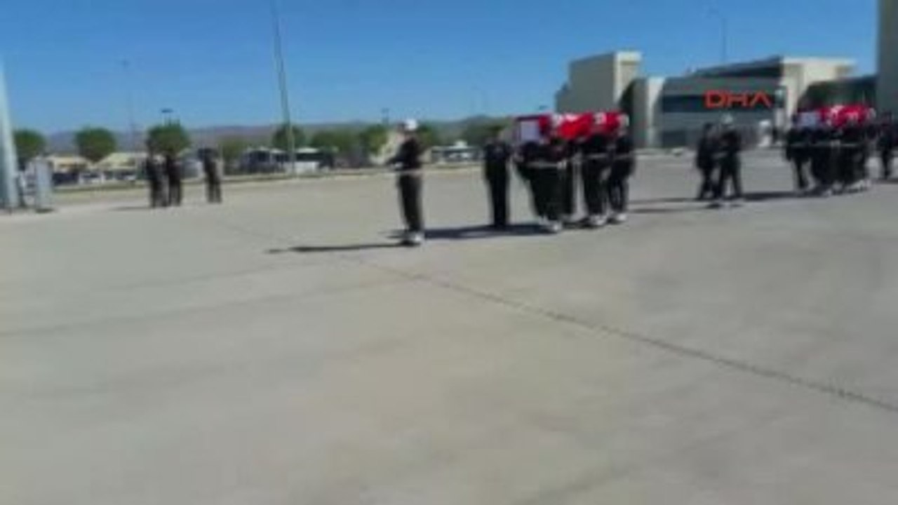 Elazığ Tunceli Şehitleri İçin Elazığ'da Tören Düzenlendi-1