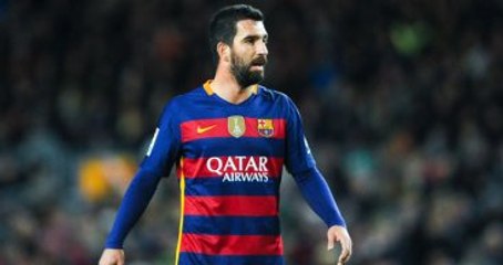 Arda Turan, Kendisini Eleştiren Takipçisine Ayar Verdi