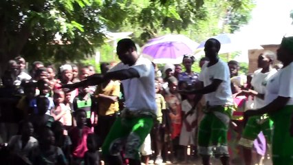 YONECO TROUPE KANDIYANDIYA DANCE