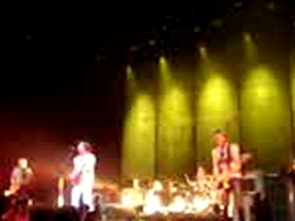 Razorlight Paris Olympia 20/06 Golden Touch