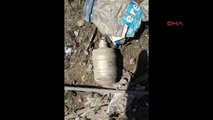 Yüksekova'da PKK'lı Teröristler Tarafından İçine Tüpler Yerleştirilmiş Bir Araç Bulundu