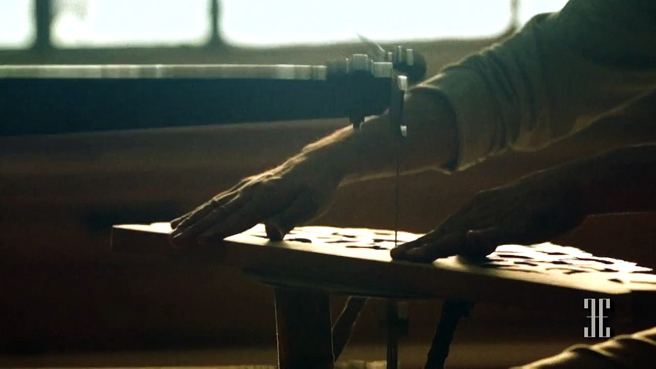 Royal Affair Dining Chair by LA SOROGEEKA