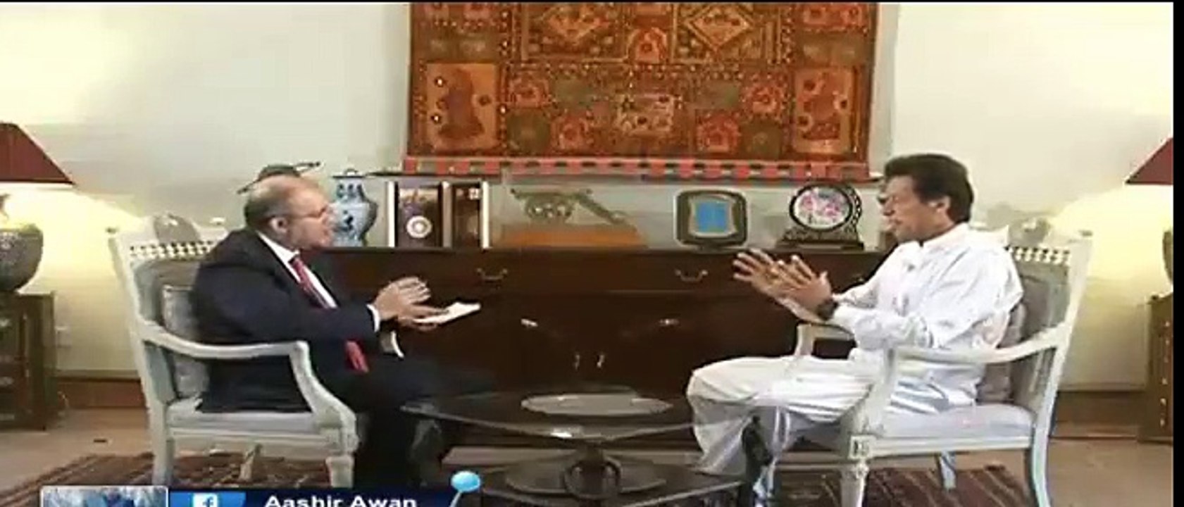 Imran Khan explains in detail how Judicial Commission will easily probe Panama Issue