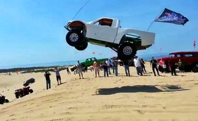 Truck Jumps Off Sand Dune Like a Boss