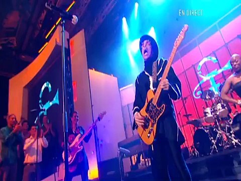 Le Live de Prince au Grand Journal en 2011 (Intégralité)