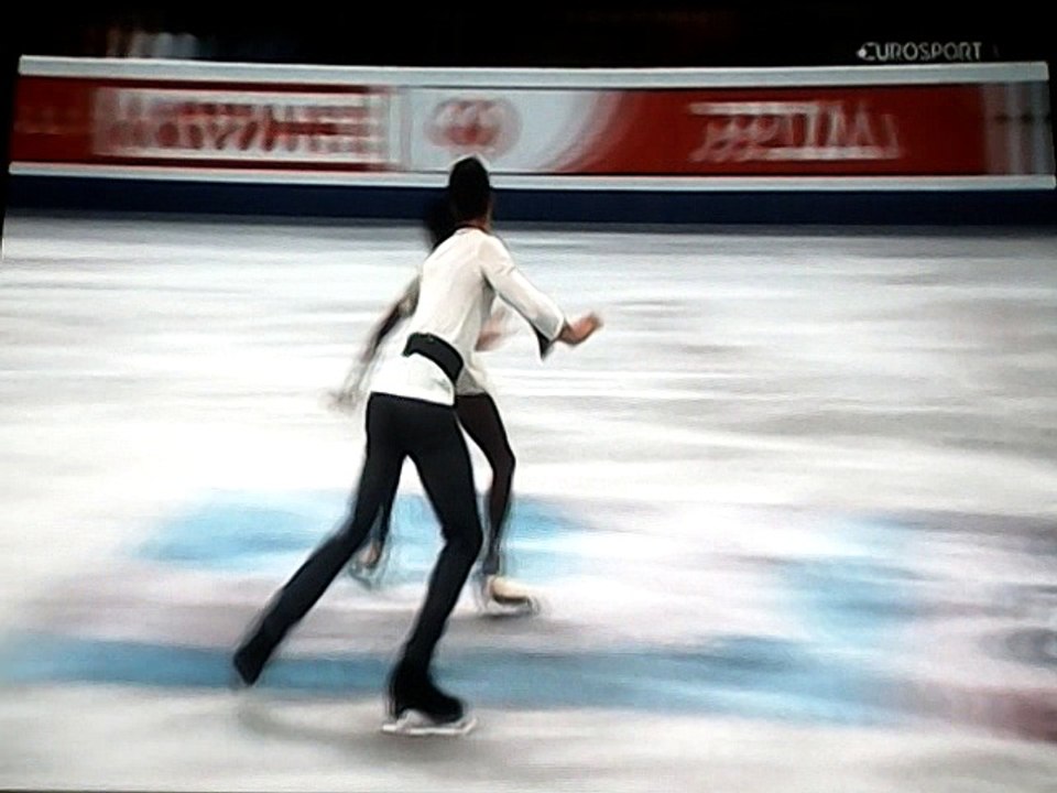 Ice skating - vanessa james & morgan cipres