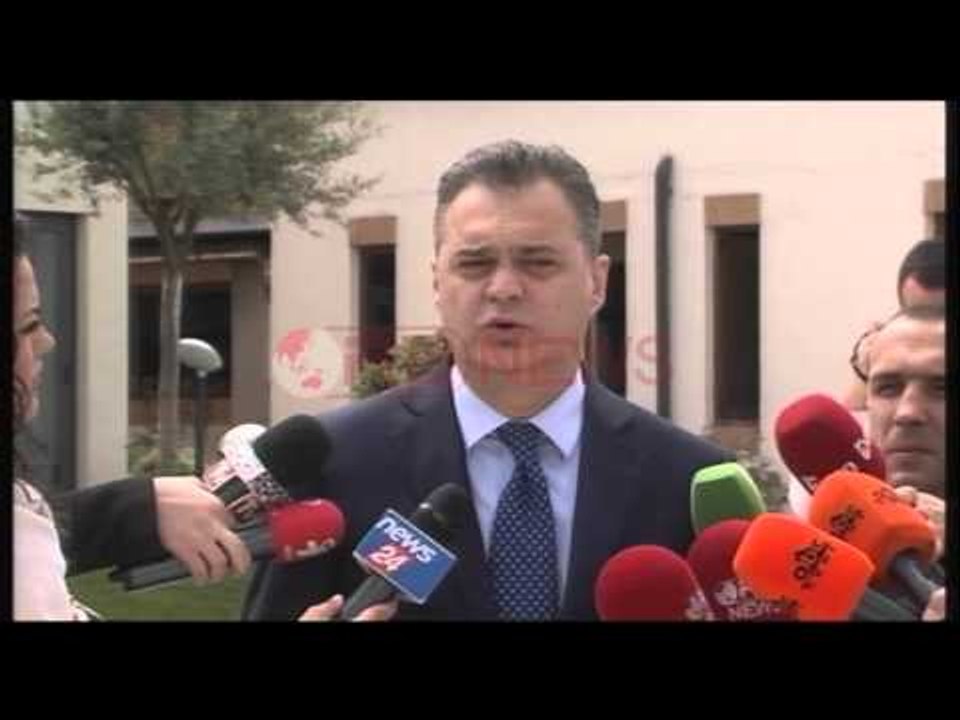 Ben Blushi: S’ bëhem pjesë e lavatriçes me kanabistët, mediokrët dhe rilindasit- Ora News