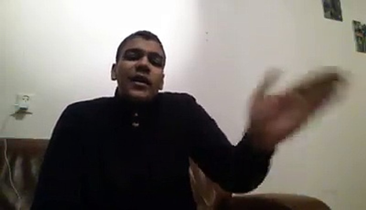 حال المصرى لما يجى يسافر دوله أوروربيه - مصطفى البنا - كوميديا جامده جدا