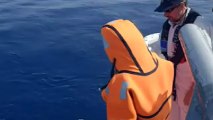 Norwegian minister criticised for refugee sea stunt