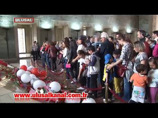 İngiliz ressamdan Aziz Sancar'a 23 Nisan hediyesi