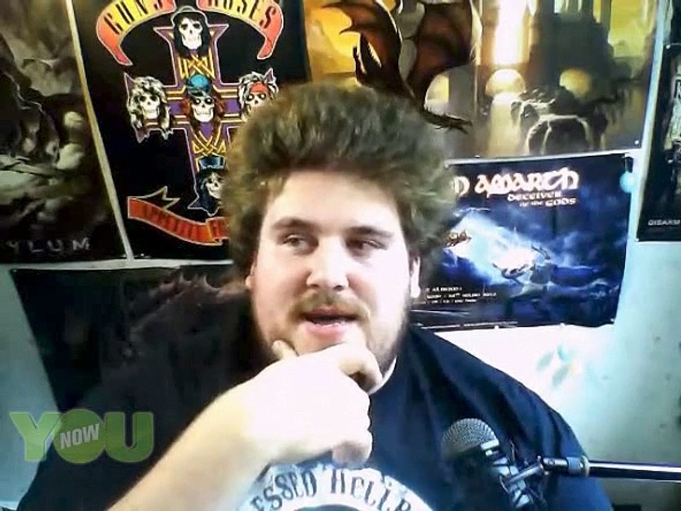 Drachenlord traurig und beleidigt wegen Younow Song