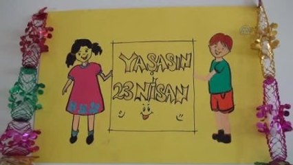 Hasta Çocukları Ziyaret Ederek Bayramlarını Kutladılar