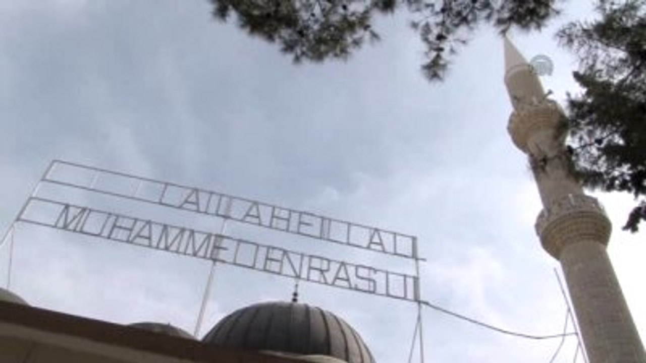 Kilis'e Düşen Roket Mermileri - Mahmut Emre Aslan ve Abdullah Kaçar Toprağa Verildi