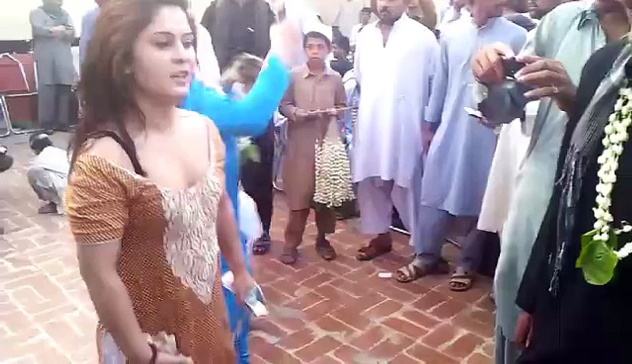 Desi program shadi party