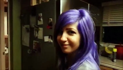 Quelle est la couleur de ses cheveux ?