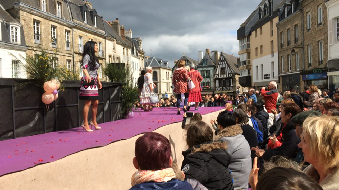 7e défilé de mode des commerçants