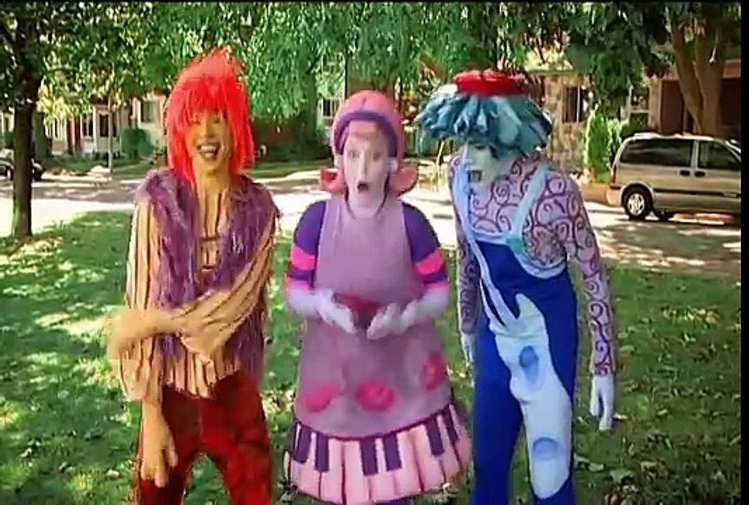 The Doodlebops 117 - Gibble Gobble Nabber Gabber
