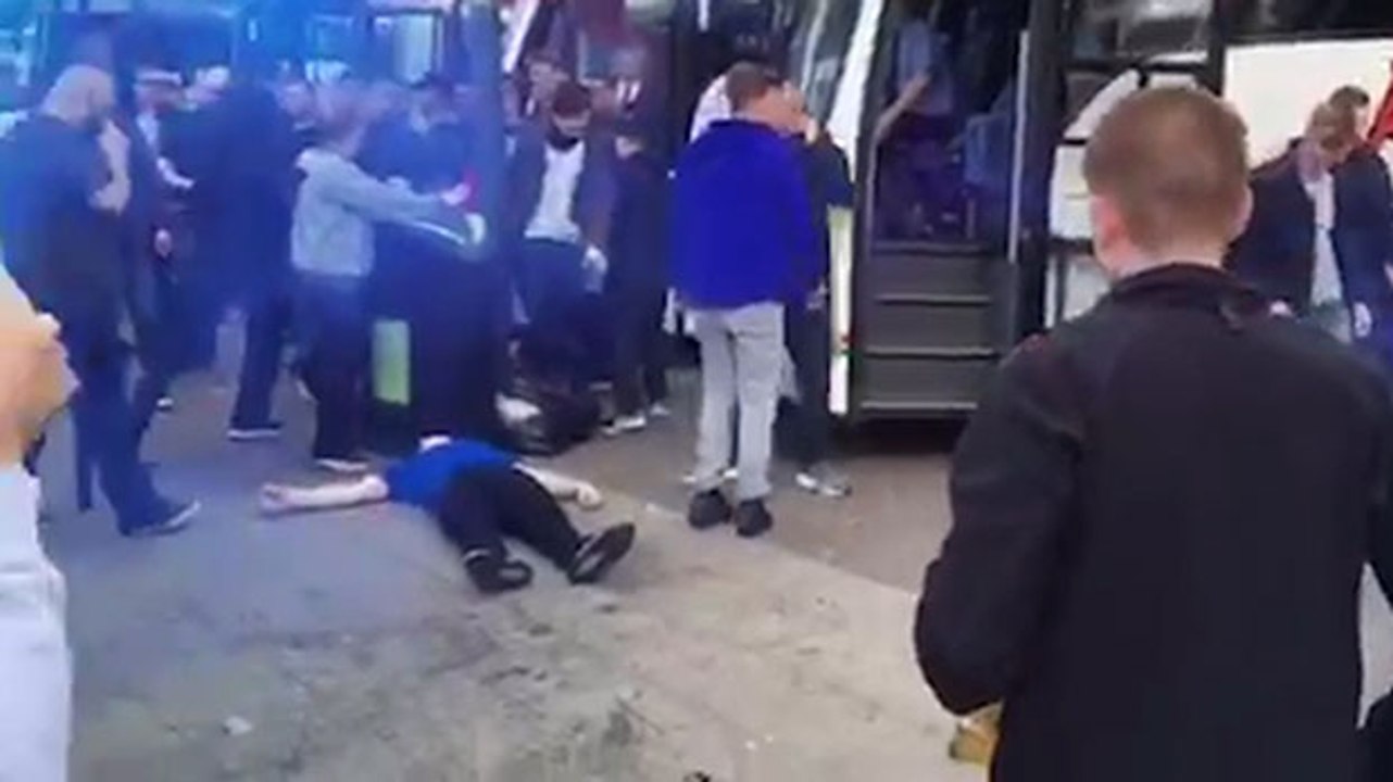 Video emerges of Everton and Man Utd fans fighting ahead of FA Cup clash