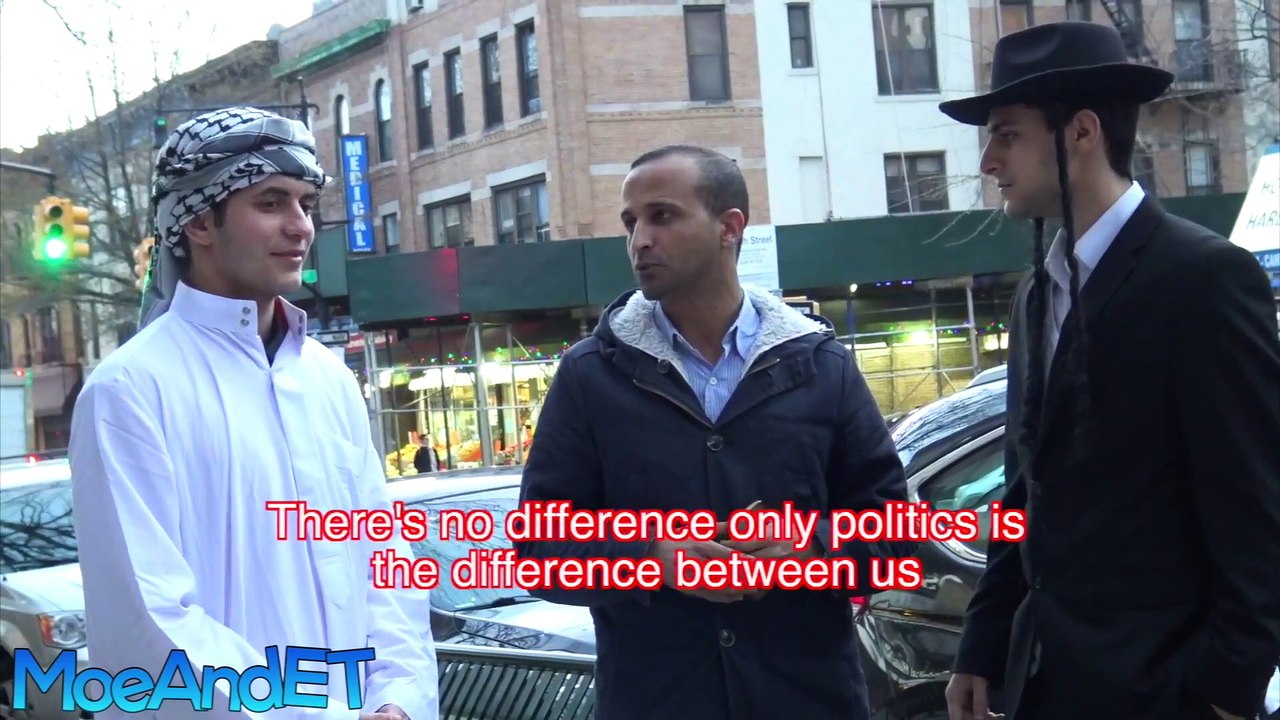 Jewish and Muslim walking together social experiment