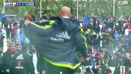 Zidane, Geriye Düştükleri Maçta Totem Yaptı, Takımı Maçı 2-0'dan 3-2 Kazandı