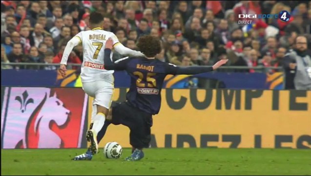 Adrien Rabiot Red Card - PSG vs Lille - 23.04.2016