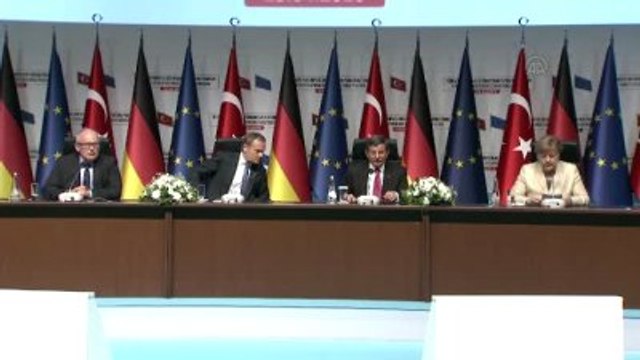 Merkel: Türkiye, Bütün Ülkeler Arasında En Çok Sığınmacıyı Kabul Eden Ülke Konumunda