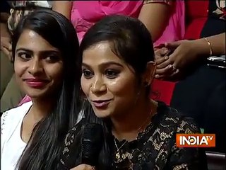 Shahrukh Khan breaks the heart of his fan girl