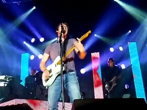 James Blunt - Out of My Mind (Live in Adelaide, 2011)
