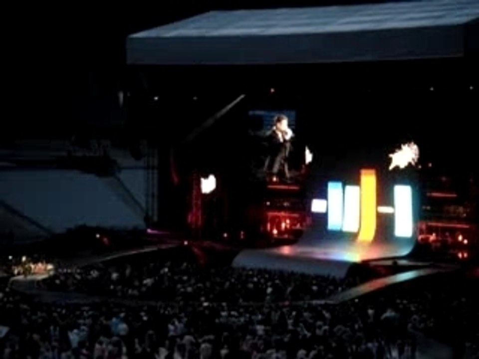 George Michael Shoot the dog  concert 2007