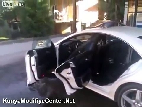 Adam Mercedes CLS 350'Yi Yıkayarak Pert Etti! - Cleaning Mercedes