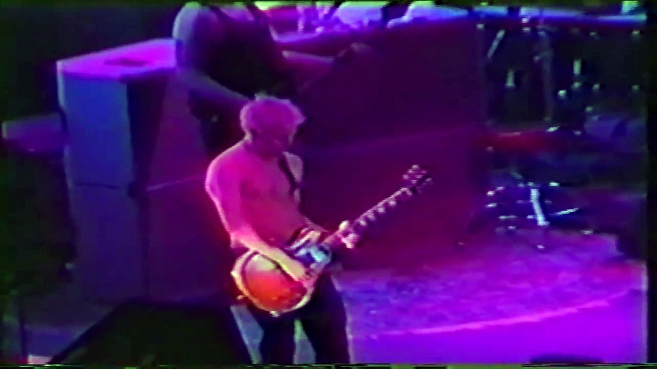 Immortality - Pearl Jam live Wembley '00 [17]