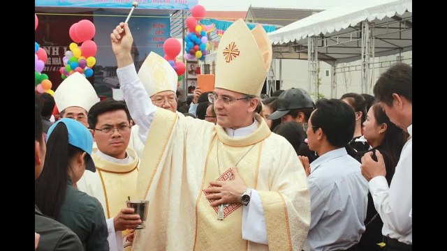 THUÊ NHÀ BẠT TỔ CHỨC THÁNH LỄ ĐẶT VIÊN ĐÁ XÂY DỰNG THÁNH ĐƯỜNG GIÁO XỨ TAM TÒA