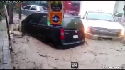 GRAN DESTRUCCION QUE PROBOCA UNA TORMENTA EN UNA CIUDAD DE VENEZUELA LLEVANDOSE TODO A SU PASO EN LAS CALLES ABRIL 2016