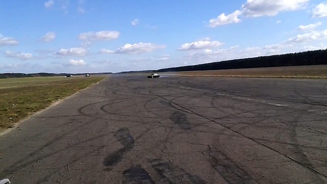 BMW E30 340i - Biały Performance