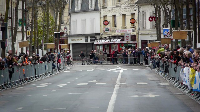 Paris Mantes en Yvelines 2016 : Le sprint pour la 2ème place