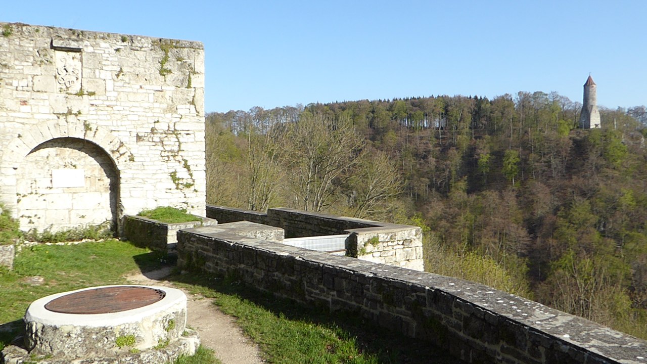 Albtrauf: Ödenturm und Ruine Helfenstein (Geislingen an der Steige)