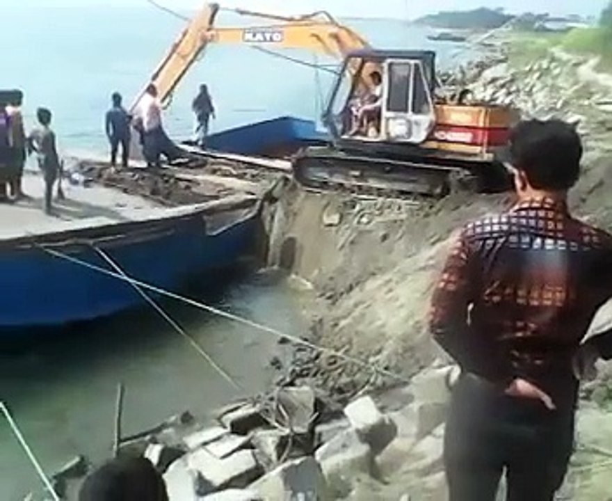 Mega Construction Fail
