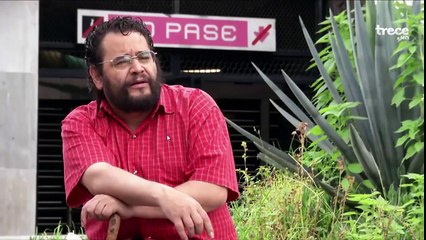 Si vous jugez un livre par sa couverture, vous ne serez pas impressionné par Pablo Lopez. Le musicien de rue semble un p