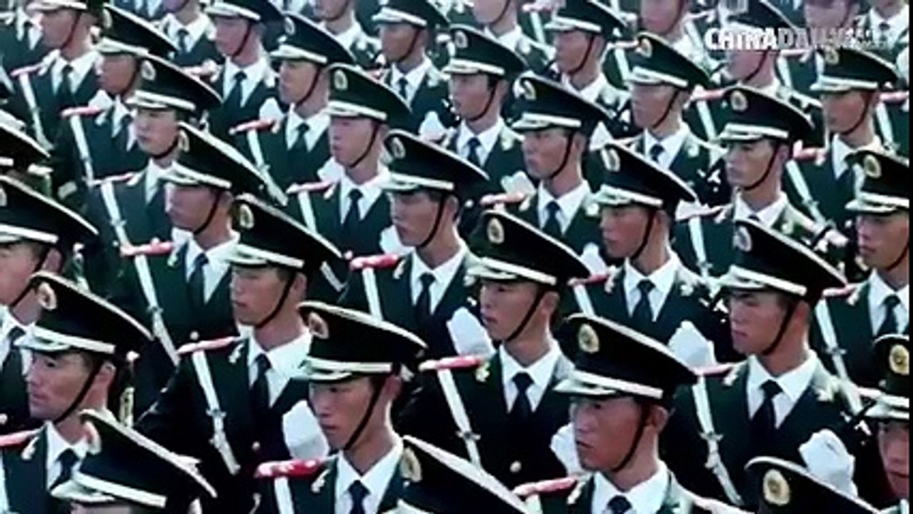 This is How Chinese Army Prade