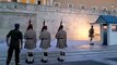 Cambio della guardia al Monumento al Milite Ignoto - Atene