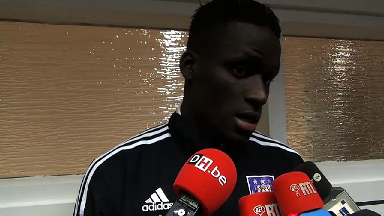 Kara Mbodji: "C'est un sport de combat, j'ai juste donné un coup de boule"