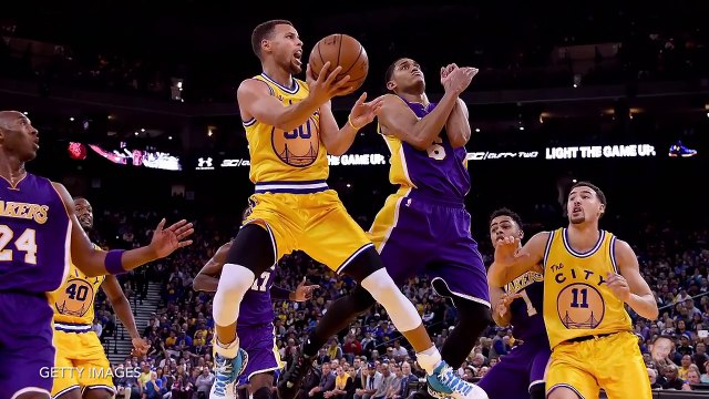 Kobe Bryant Blasts Teammates For Not Contributing