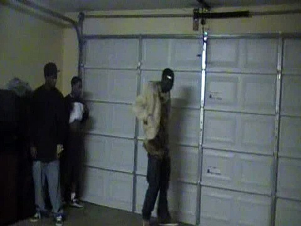LIL BLACK[[G.P.O]]