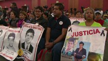 Mexico investigators quit probe of missing students