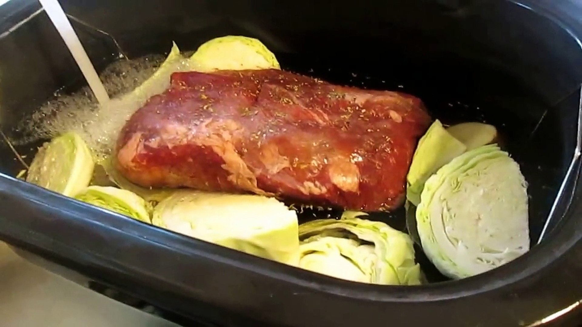 How to make corned beef brisket and Cabbage in your Rival roaster oven -  video Dailymotion