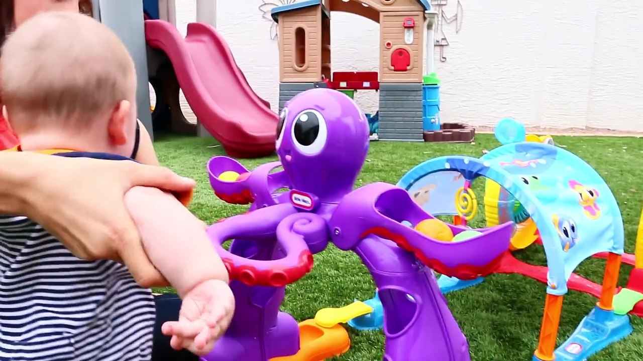 Little Tikes BABY PLAYGROUND PARK! Cute Babies Little Ocean DisneyCarToys TWINS Video