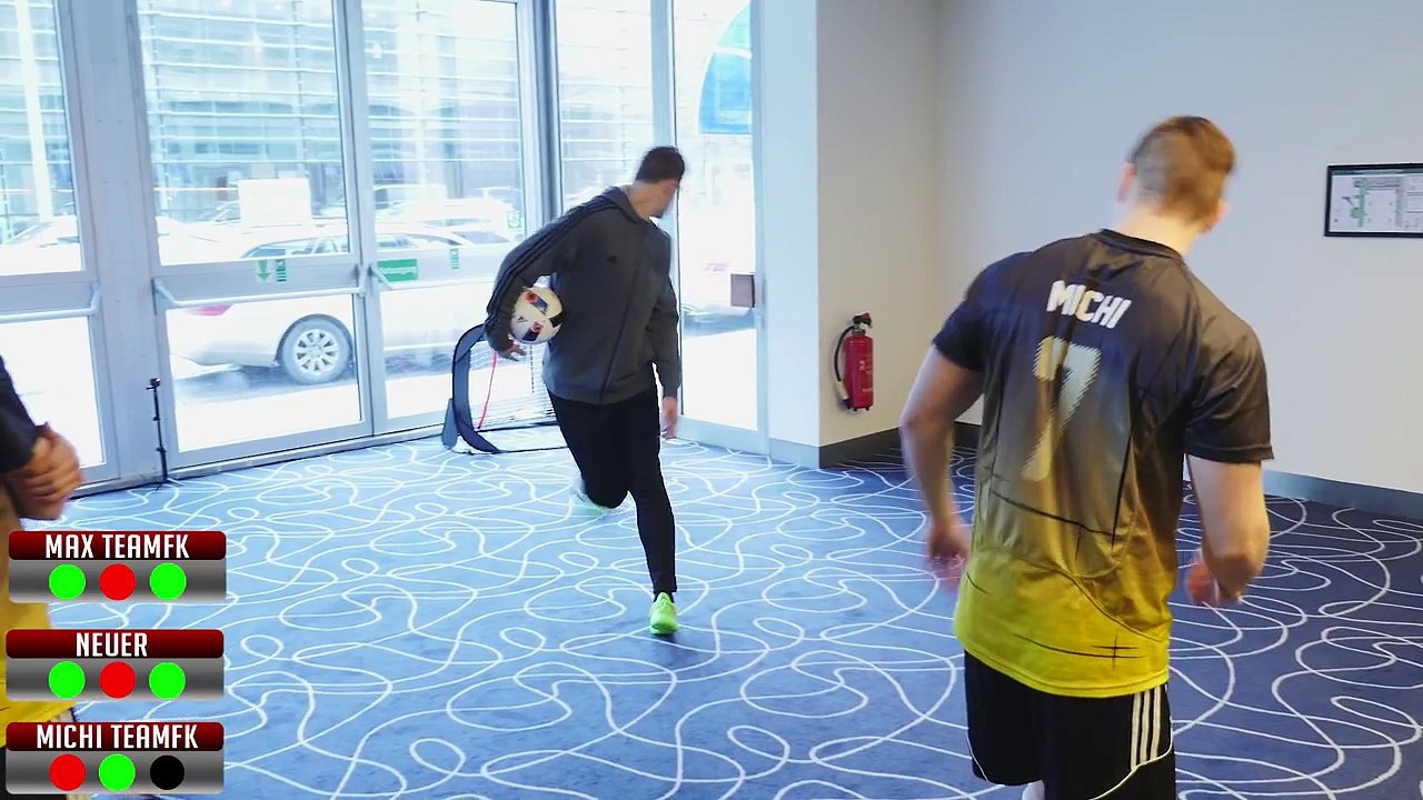 Football Challenge vs Manuel Neuer