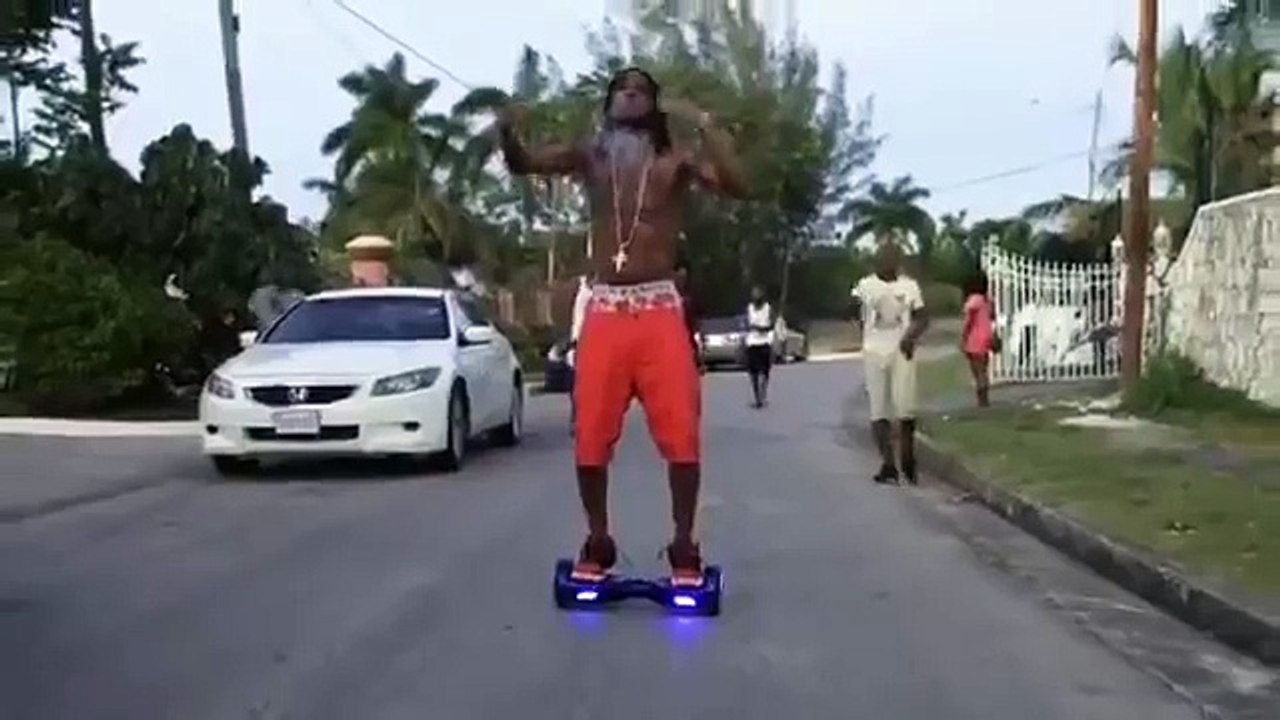 Tommy Lee Sparta Nothing Nuh Fi Free (Preview) October 2015