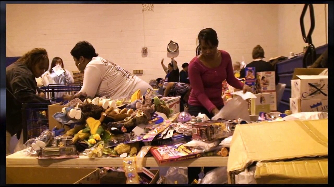 2010 Christmas Care/One New Toy Program: St. Stephen's Community House